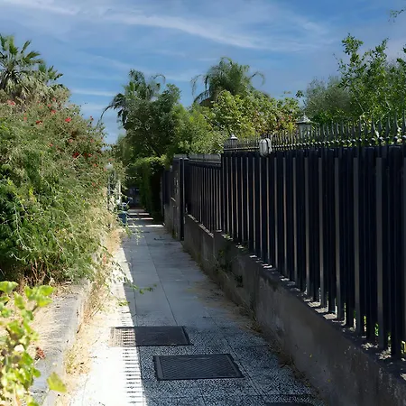 Sant'anna Modern Villa Aci Catena